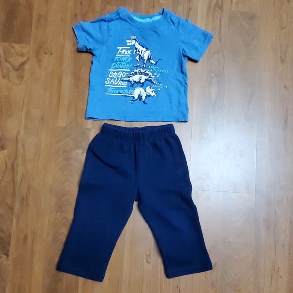 18-24 BOYS OUTFITS - Picture 5 of 6